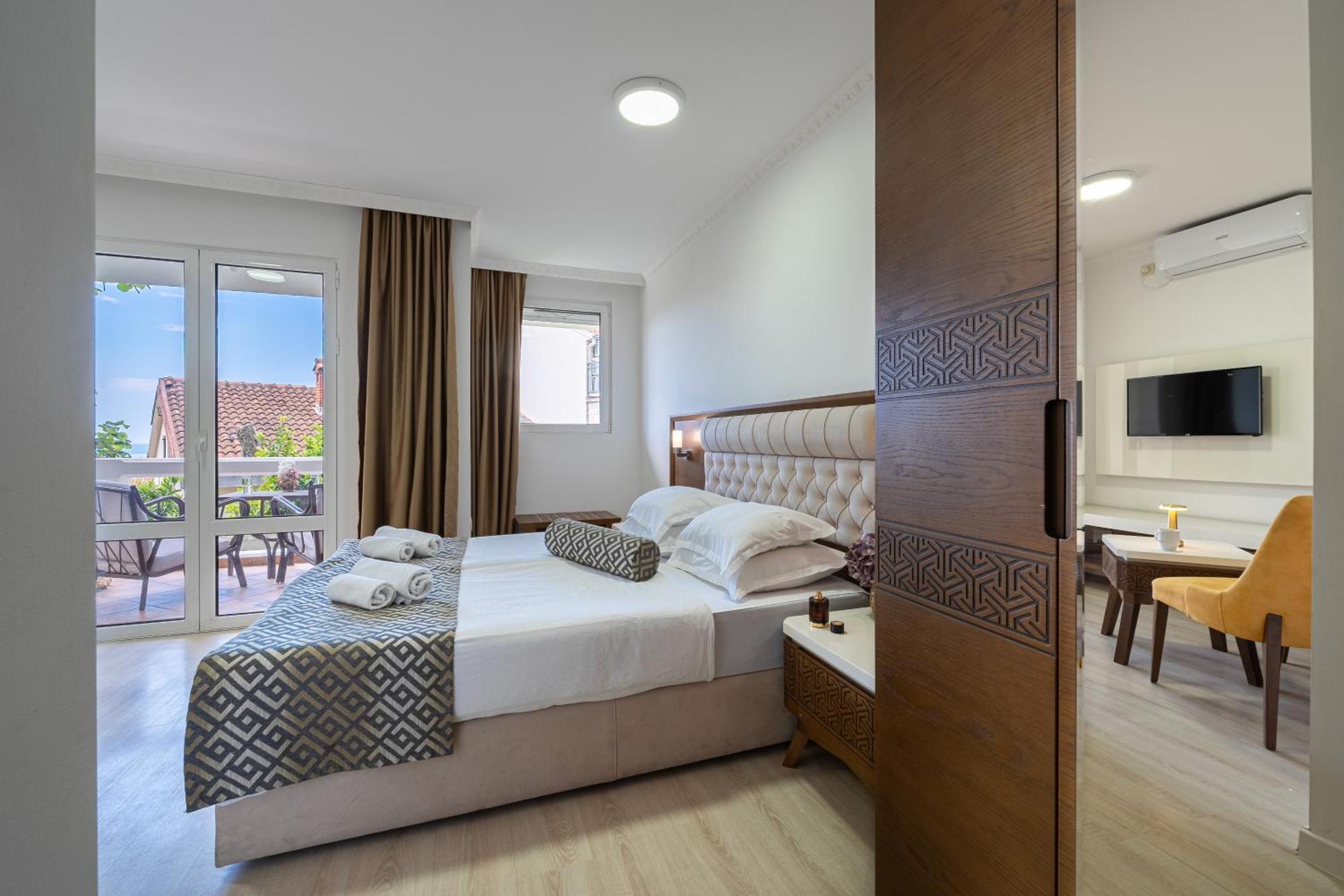 Hotel Adrovic Sveti Stefan Zewnętrze zdjęcie