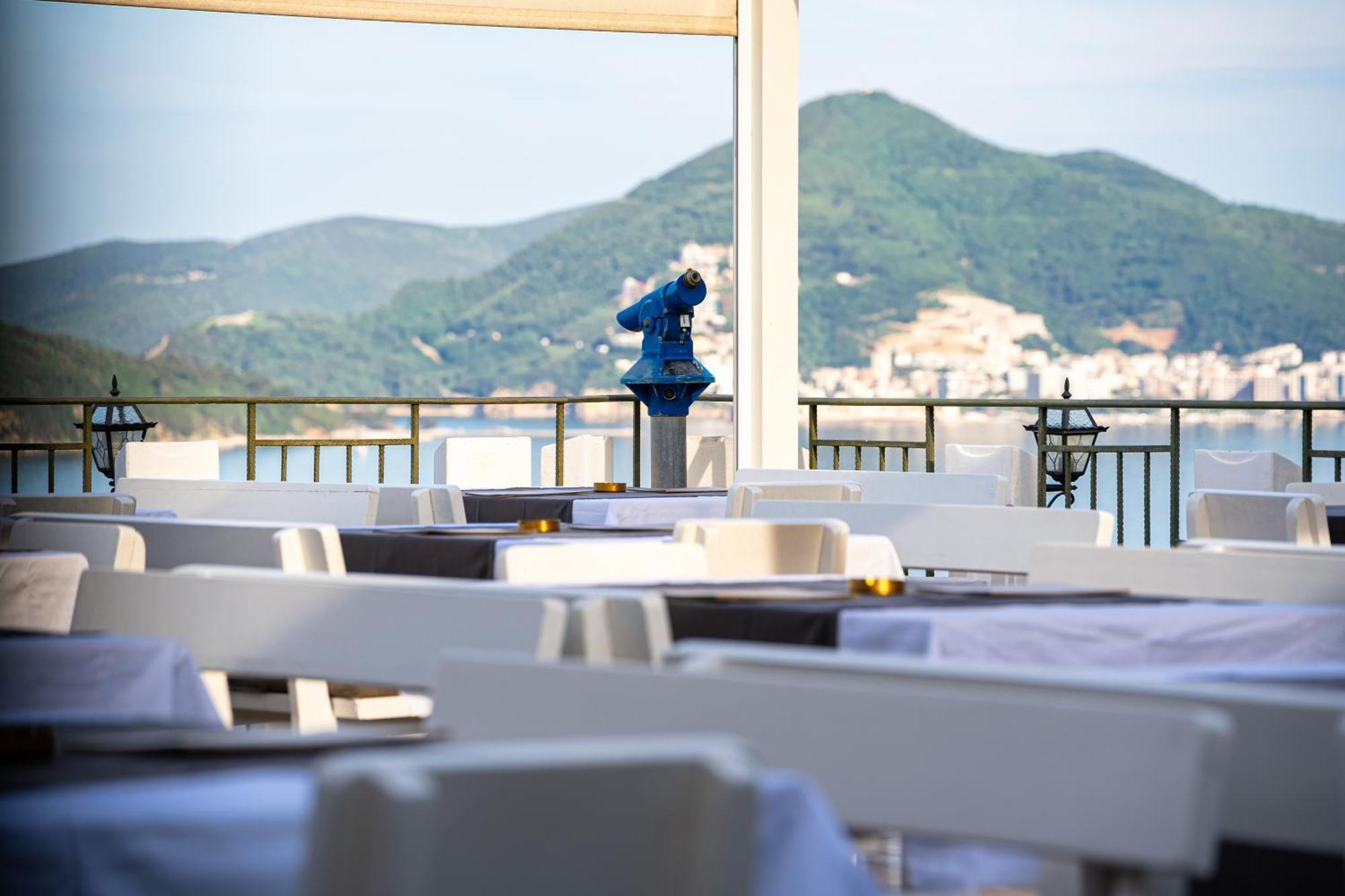 Hotel Adrovic Sveti Stefan Zewnętrze zdjęcie