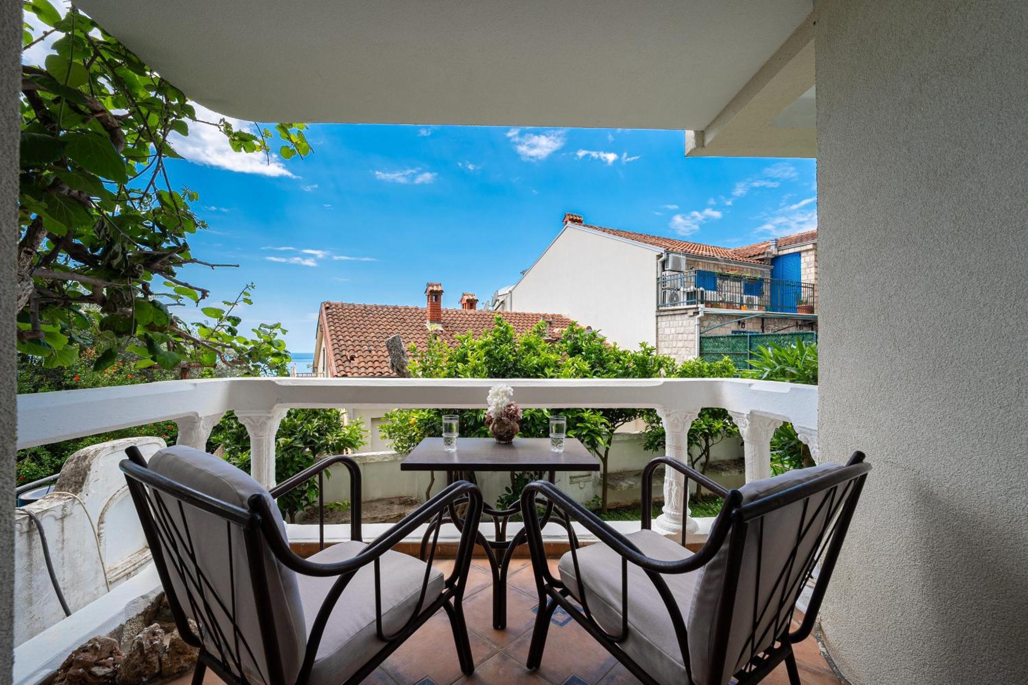 Hotel Adrovic Sveti Stefan Zewnętrze zdjęcie