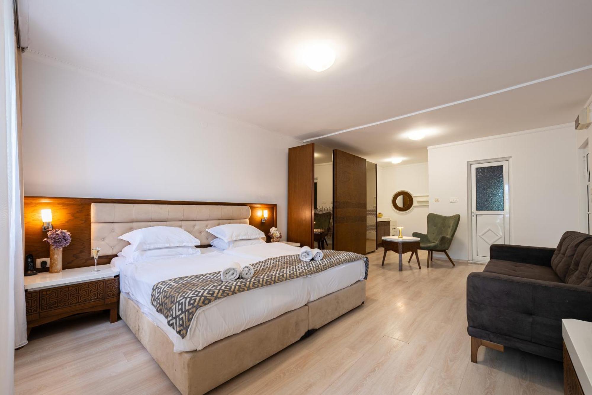 Hotel Adrovic Sveti Stefan Zewnętrze zdjęcie