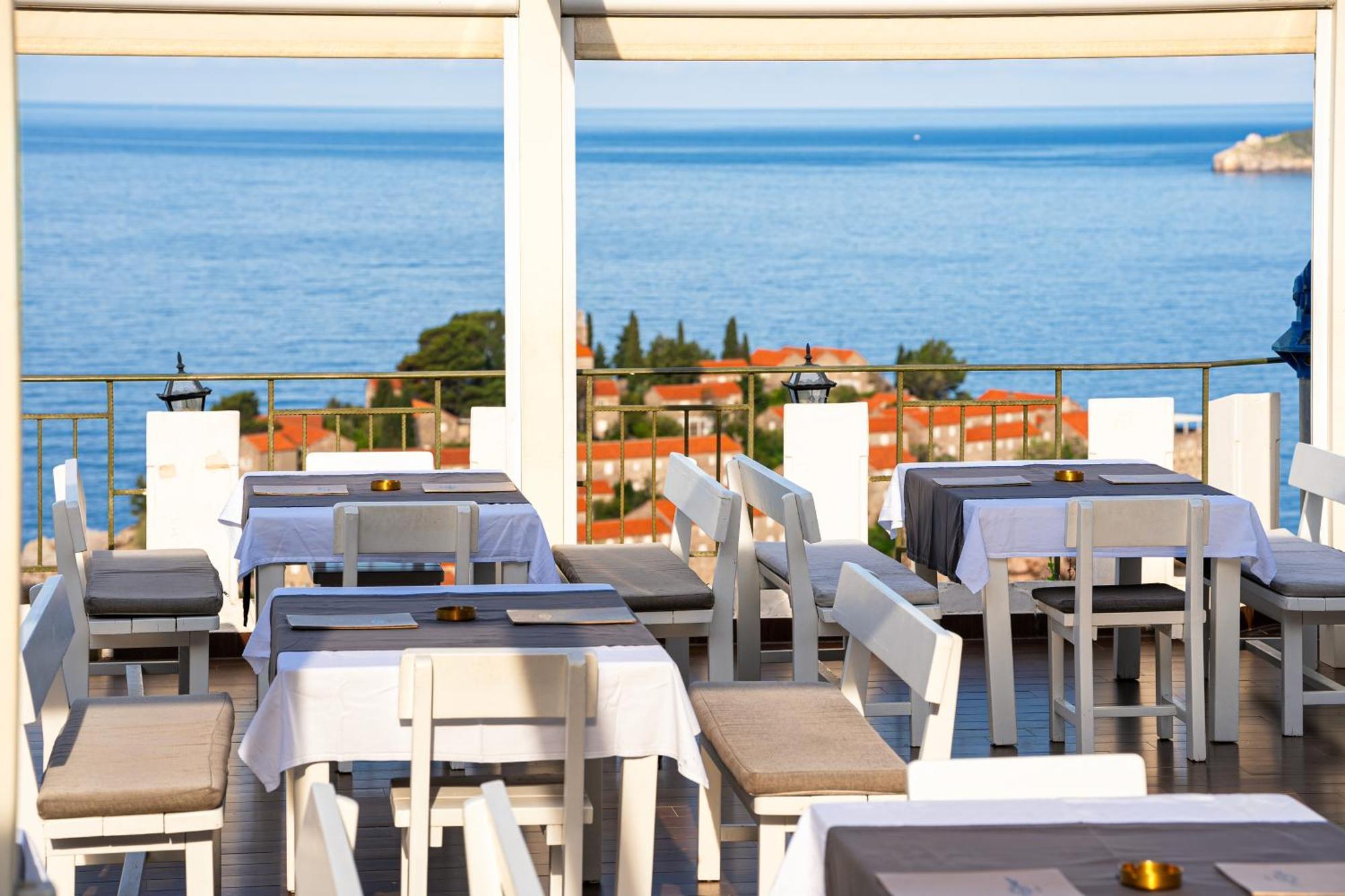 Hotel Adrovic Sveti Stefan Zewnętrze zdjęcie