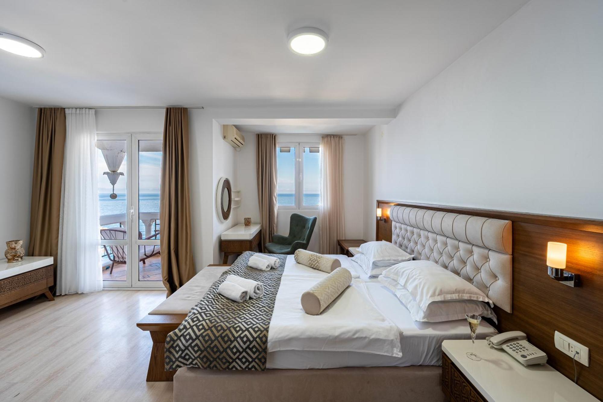 Hotel Adrovic Sveti Stefan Zewnętrze zdjęcie
